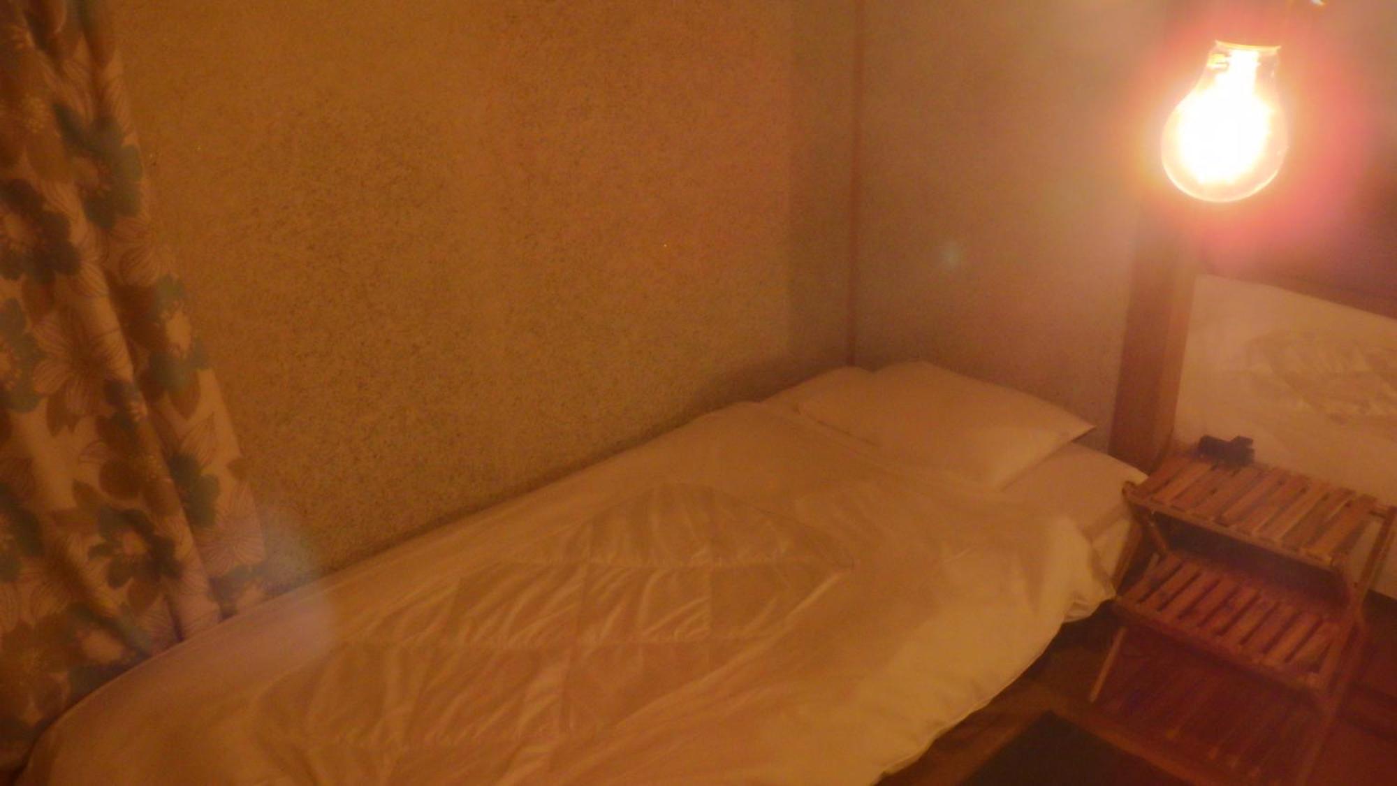 Cosmos Guesthouse Miyoshi  Buitenkant foto